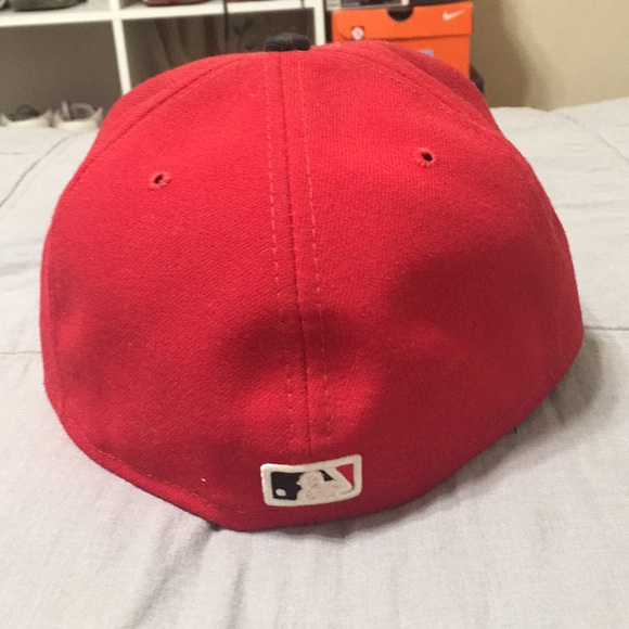 Cincinnati Reds hat - Picture 3 of 4